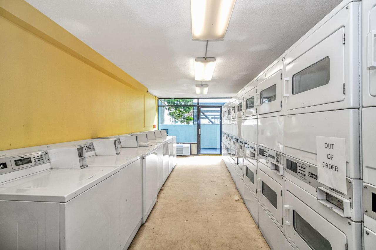Landmark Resort King Suite Unit 710 Beautifully Updated Sleeps 4 Myrtle Beach Bagian luar foto